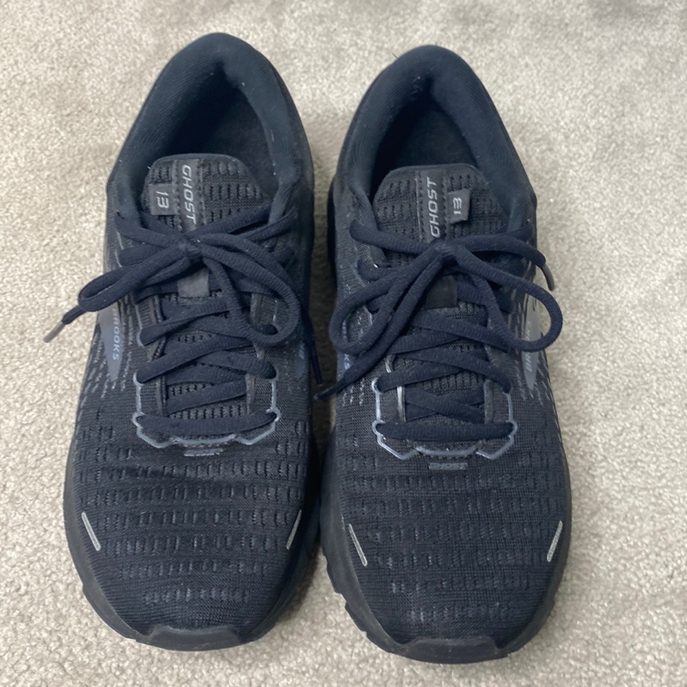 Brooks sneakers